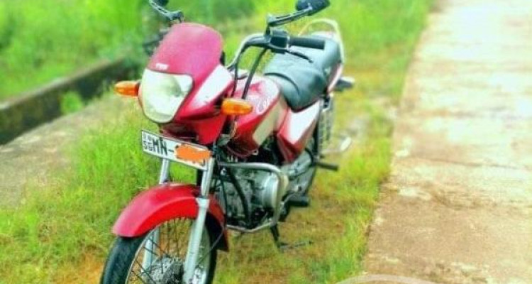 TVS CENTRA 2005