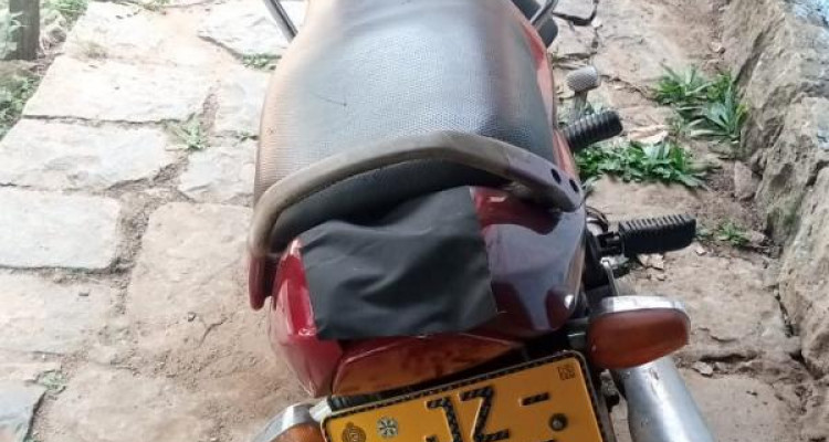 TVS CENTRA 2005