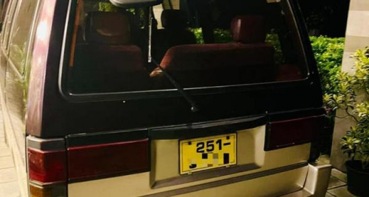 NISSAN VANETTE 1993