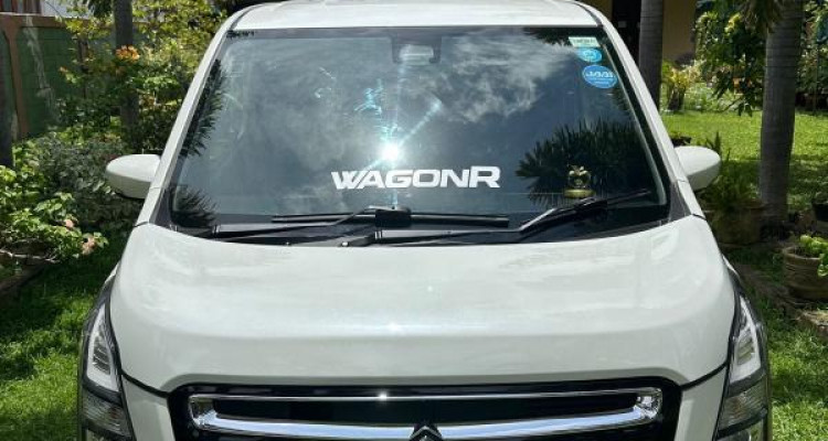 SUZUKI WAGON R STINGRAY 2018