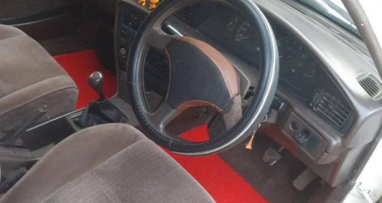 TOYOTA CORONA AT170 1990