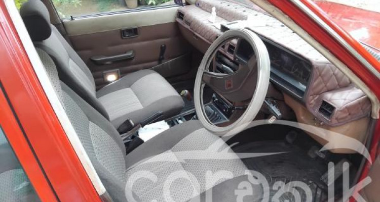 MITSUBISHI LANCER BOX 1980