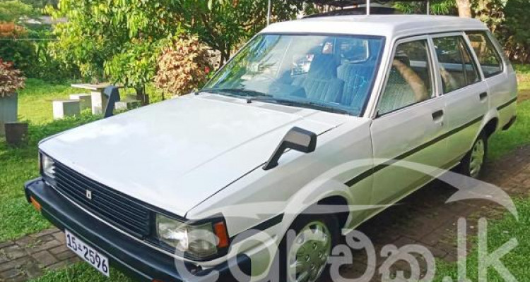 TOYOTA COROLLA DX WAGON KE72 1984