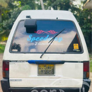 NISSAN VANETTE 1990