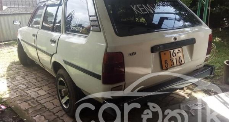 TOYOTA COROLLA DX WAGON 1988