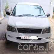 MITSUBISHI LANCER CS2 2001