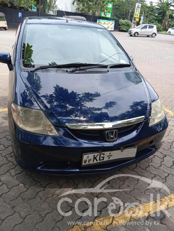 HONDA FIT ARIA GD8 2004