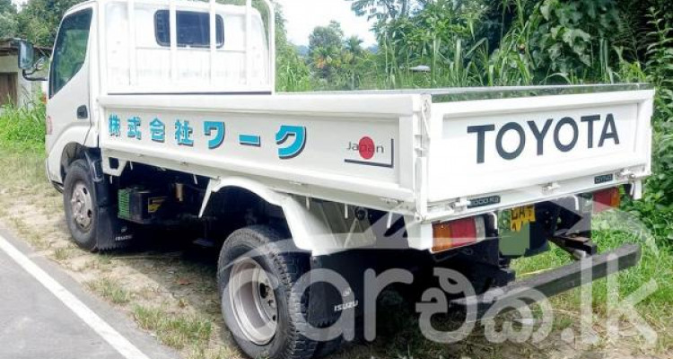 TOYOTA DYNA 2000