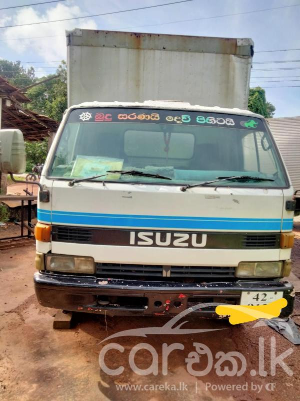ISUZU NPR 1987