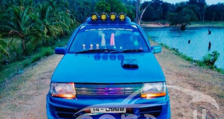 MITSUBISHI LANCER C12 1985
