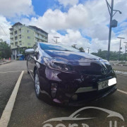 TOYOTA PRIUS 2015