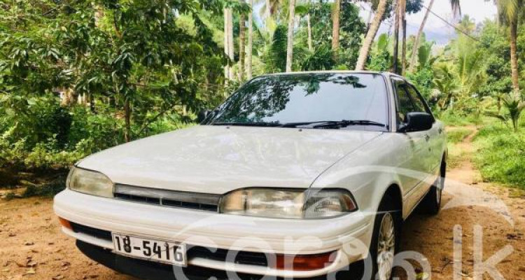 TOYOTA CARINA AT170 1990