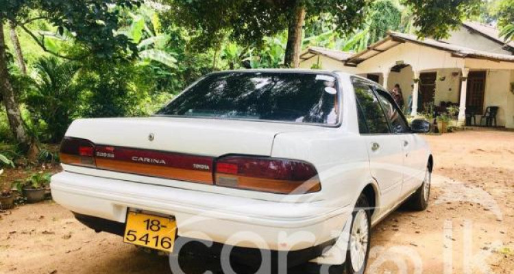 TOYOTA CARINA AT170 1990