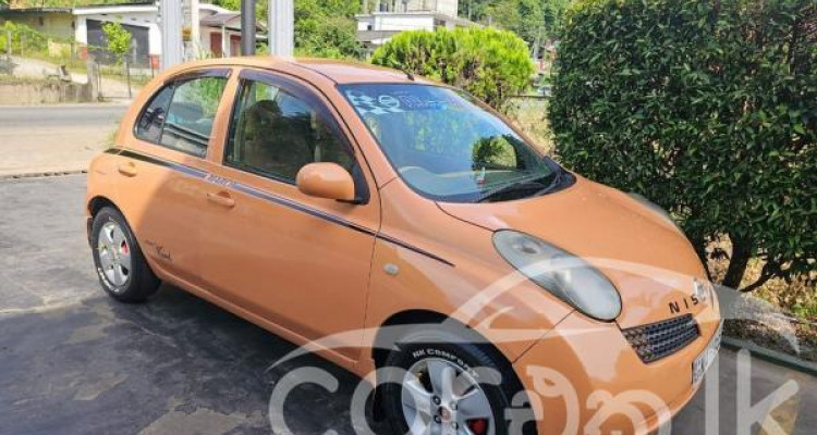 NISSAN MARCH K12 2002