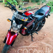YAMAHA FZ S 2015