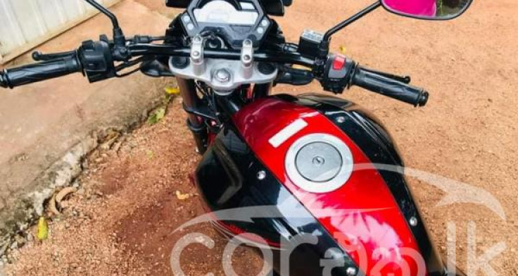 YAMAHA FZ S 2015
