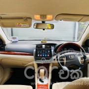 TOYOTA PREMIO 2013
