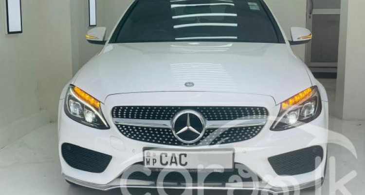 MERCEDES BENZ C220 2014