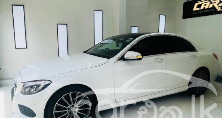 MERCEDES BENZ C220 2014