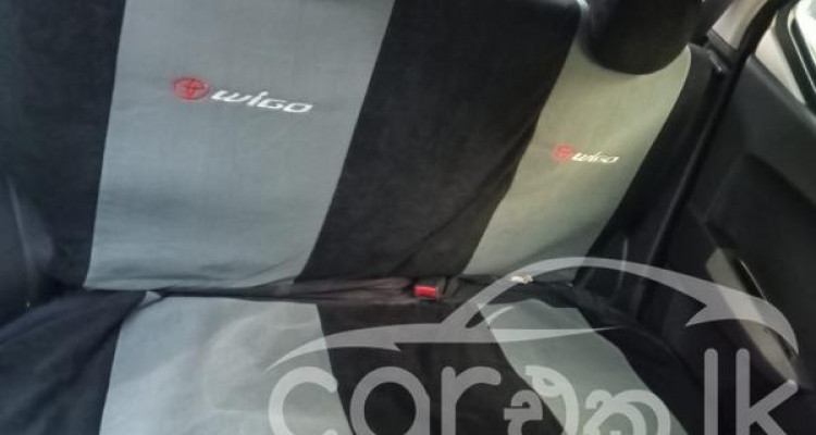 TOYOTA WIGO SPORT 2017