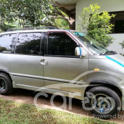 NISSAN SERENA 1998