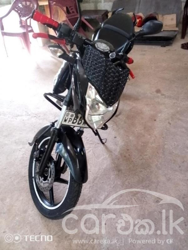 BAJAJ PULSAR 135 2015