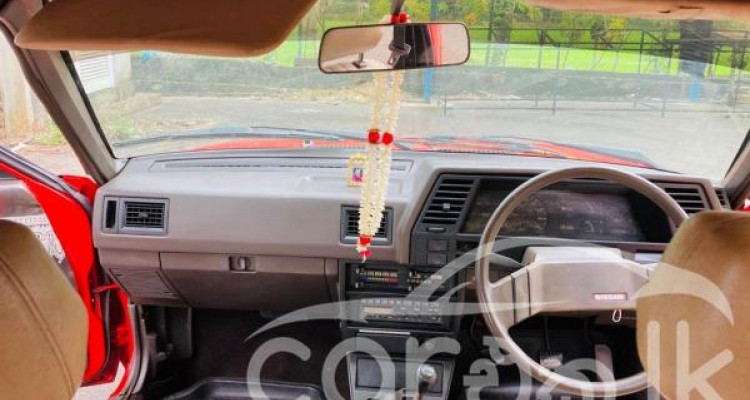 NISSAN TRAD SUNNY 1987