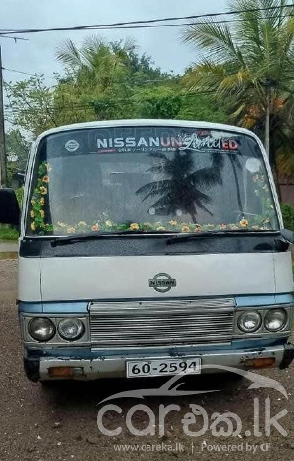 NISSAN CARAVAN 1984