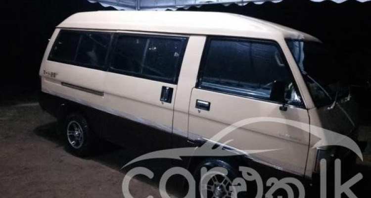 MITSUBISHI DELICA L300 1986