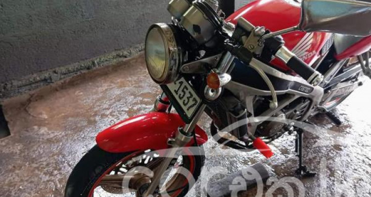 HONDA VT250 SPADA 2007