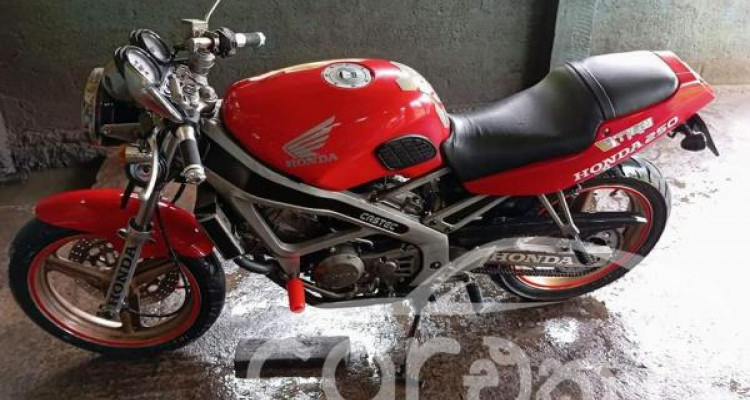 HONDA VT250 SPADA 2007