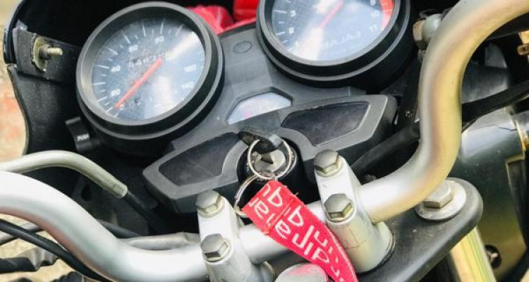 BAJAJ DISCOVER 125 2008