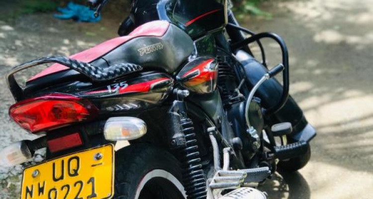 BAJAJ DISCOVER 125 2008