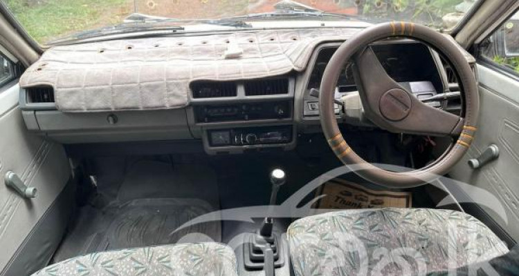 NISSAN AD WAGON 1986