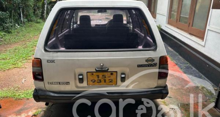 NISSAN AD WAGON 1986