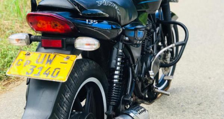 BAJAJ DISCOVER 135 2008