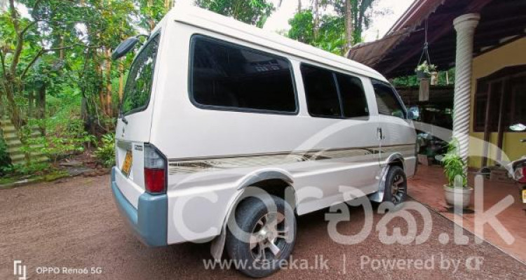 MAZDA BONGO 1999