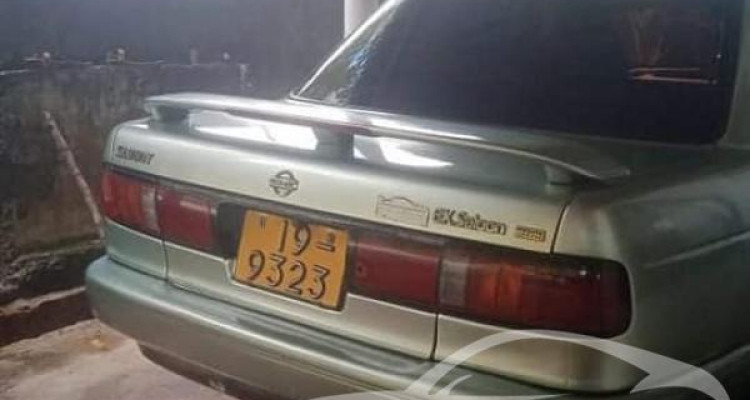NISSAN SUNNY 1992