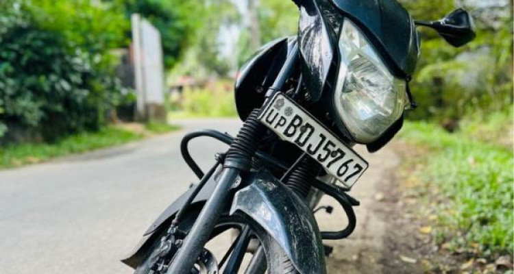 BAJAJ PULSAR 135 2016