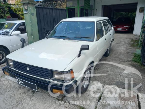 TOYOTA COROLLA DX WAGON KE72 1986