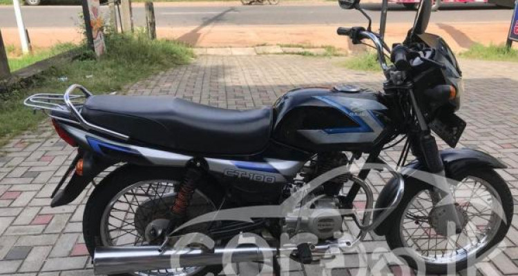 BAJAJ CT100 2013