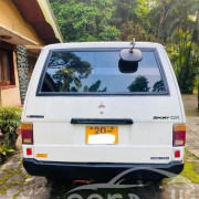 MITSUBISHI DELICA L300 1983