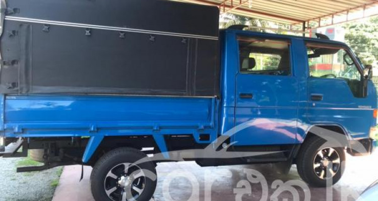 TOYOTA TOYOACE CREW CAB 1999