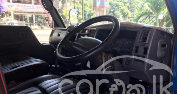 TOYOTA TOYOACE CREW CAB 1999