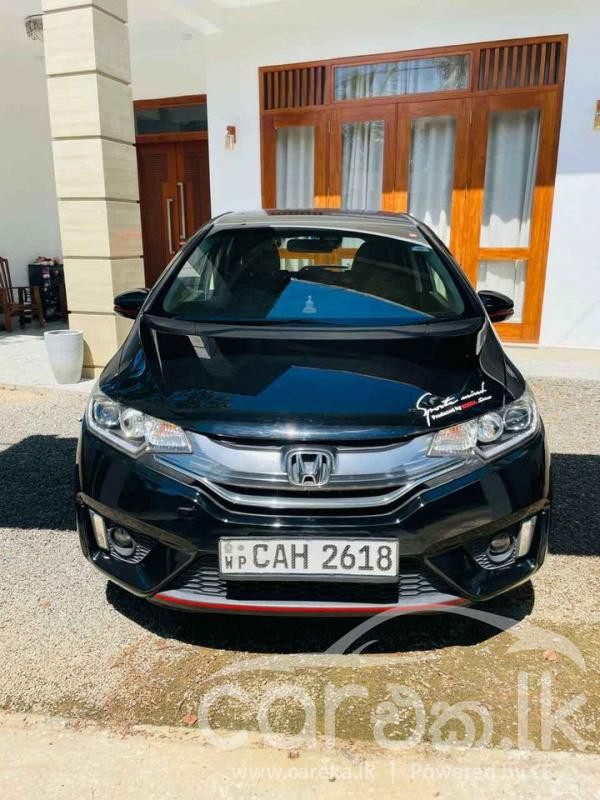 HONDA FIT ARIA 2013