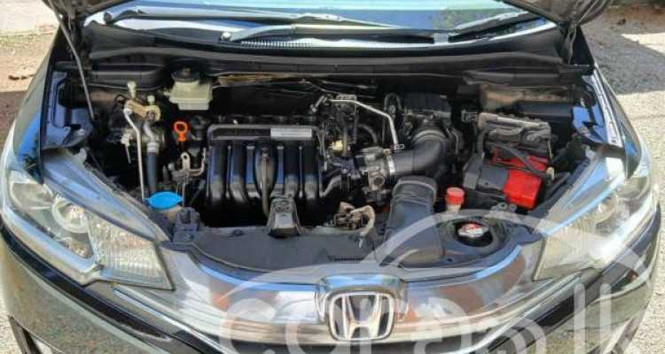 HONDA FIT ARIA 2013