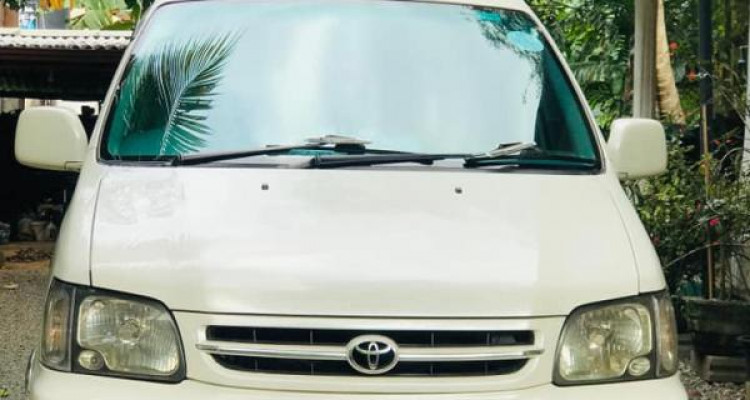 TOYOTA NOAH KR42 2002