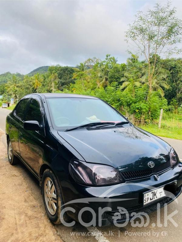 TOYOTA PLATZ 2000