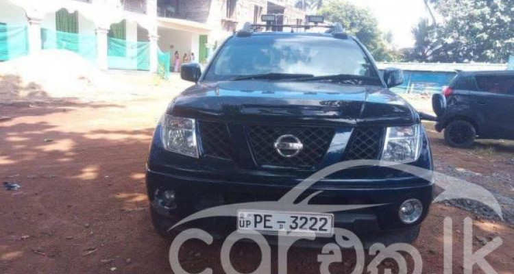 NISSAN NAVARA 2006