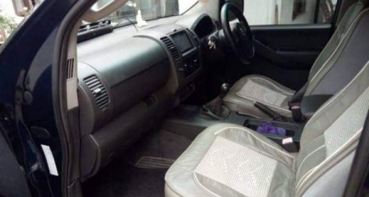 NISSAN NAVARA 2006